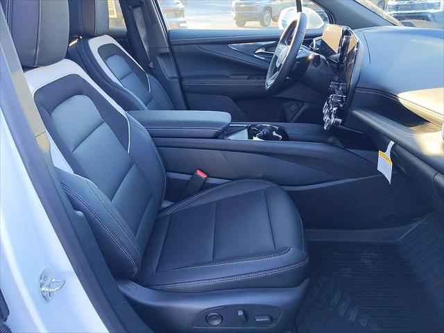 2025 Chevrolet V Blazer eAWD LT