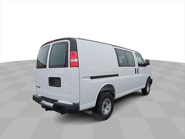 2025 Chevrolet Express Cargo Van RWD 3500 Regular Wheelbase WT