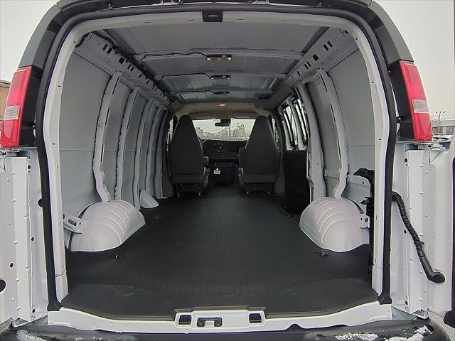 2025 Chevrolet Express Cargo Van RWD 3500 Regular Wheelbase WT