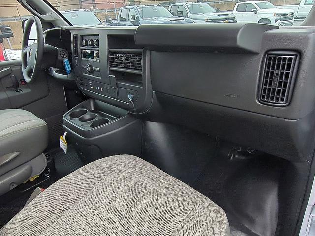 2025 Chevrolet Express Cargo Van RWD 3500 Regular Wheelbase WT