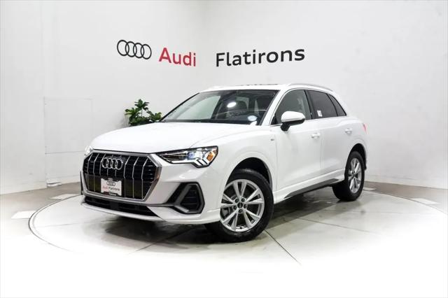 2025 Audi Q3 Premium 45 TFSI S line quattro Tiptronic