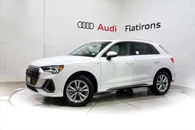 2025 Audi Q3 Premium 45 TFSI S line quattro Tiptronic