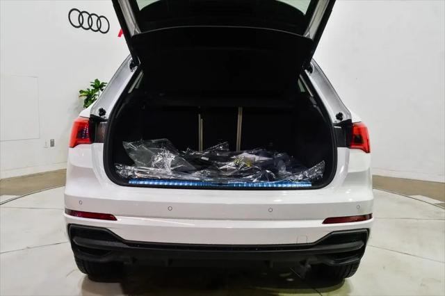 2025 Audi Q3 Premium 45 TFSI S line quattro Tiptronic