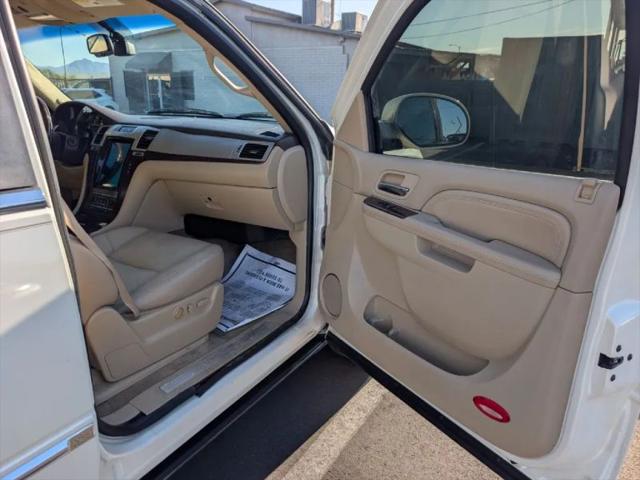 2010 Cadillac Escalade ESV Premium