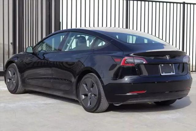 2022 Tesla Model 3 Rear-Wheel Drive