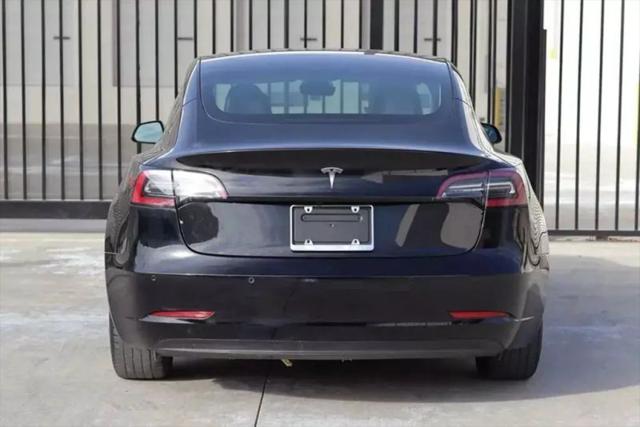 2022 Tesla Model 3 Rear-Wheel Drive