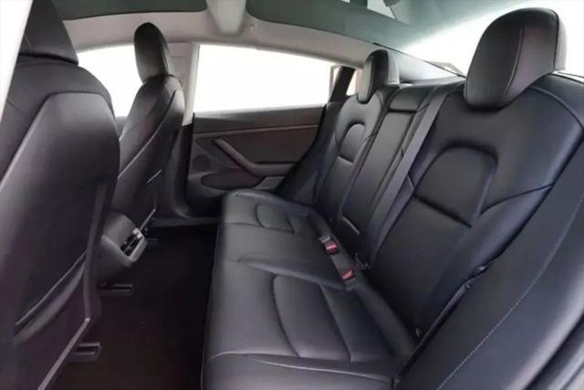 2022 Tesla Model 3 Rear-Wheel Drive