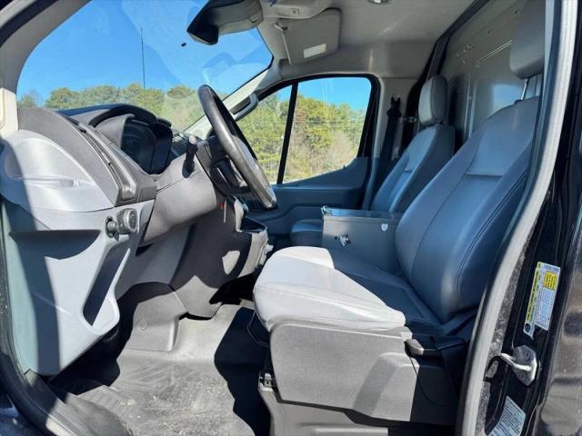 2017 Ford Transit w/Sliding Side Door w/RWB Van