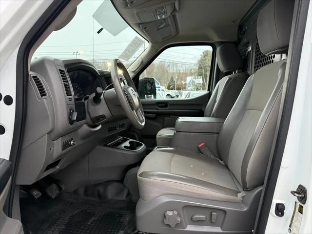 2018 Nissan 2500 SL V6