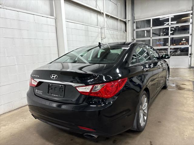 Used 2011 Hyundai Sonata For Sale in Wilmington, OH