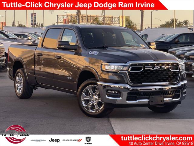 2025 RAM Ram 1500 RAM 1500 BIG HORN CREW CAB 4X2 64 BOX