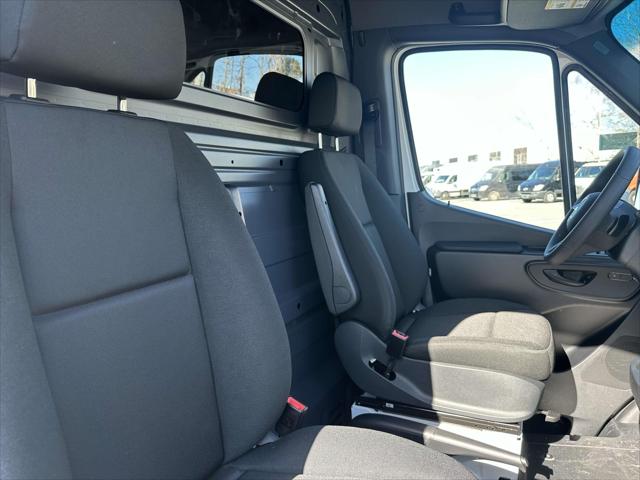 2025 Mercedes-Benz Sprinter 2500 High Roof 4-Cyl Diesel