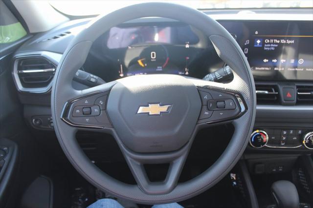 2025 Chevrolet TrailBlazer AWD LS