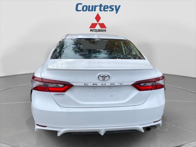 2023 Toyota Camry SE Auto (Natl)