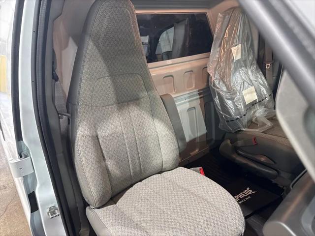 2024 GMC Savana Cargo RWD 2500 Regular Wheelbase Work Van