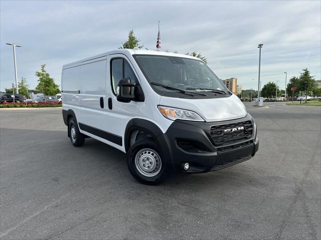 2025 RAM Ram ProMaster RAM PROMASTER 2500 TRADESMAN CARGO VAN LOW ROOF 136 WB