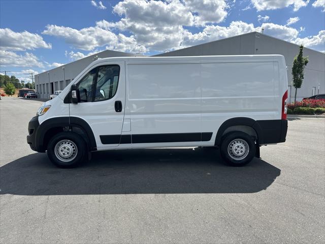 2025 RAM Ram ProMaster RAM PROMASTER 2500 TRADESMAN CARGO VAN LOW ROOF 136 WB
