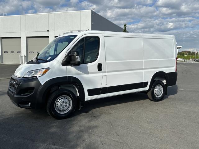 2025 RAM Ram ProMaster RAM PROMASTER 2500 TRADESMAN CARGO VAN LOW ROOF 136 WB