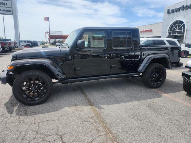 2025 Jeep Gladiator GLADIATOR NIGHTHAWK 4X4
