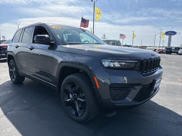 2025 Jeep Grand Cherokee GRAND CHEROKEE ALTITUDE X 4X4