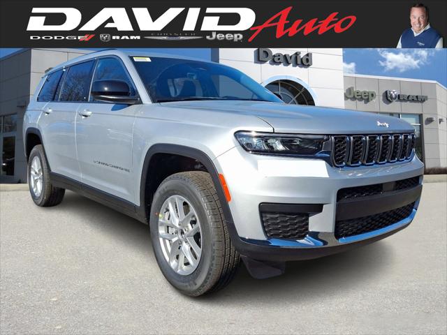 2025 Jeep Grand Cherokee GRAND CHEROKEE L LAREDO X 4X4