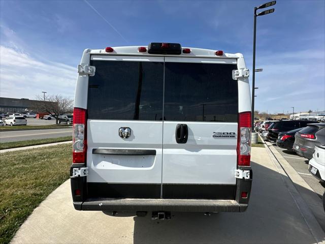 2025 RAM Ram ProMaster RAM PROMASTER 1500 TRADESMAN CARGO VAN LOW ROOF 136 WB