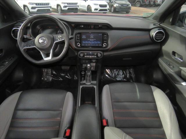2021 Nissan Kicks SR Xtronic CVT
