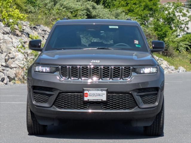 2025 Jeep Grand Cherokee GRAND CHEROKEE LAREDO X 4X4