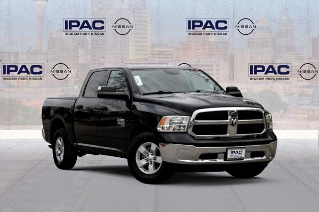 2022 RAM 1500 Classic SLT Crew Cab 4x2 57 Box