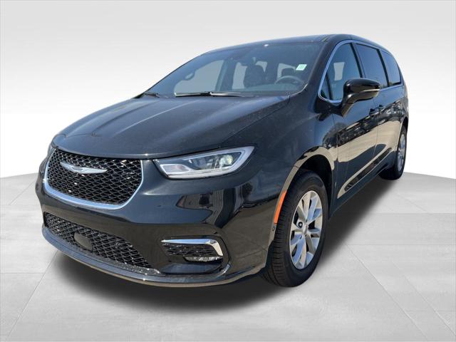 2025 Chrysler Pacifica PACIFICA SELECT AWD