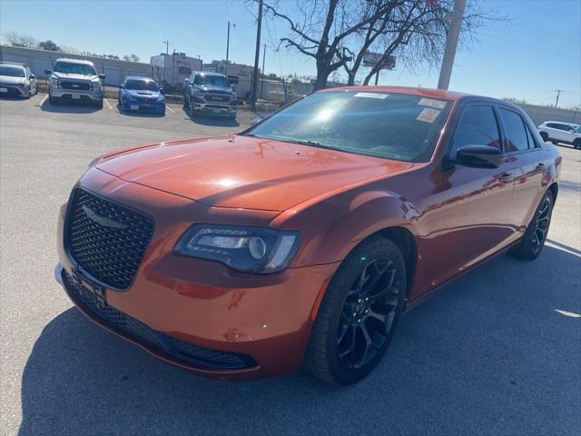 2020 Chrysler 300 Touring