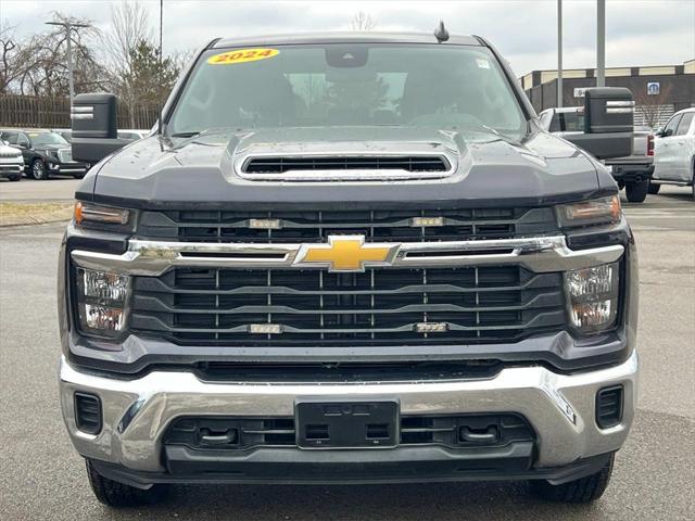 2024 Chevrolet Silverado 2500HD 4WD Crew Cab Standard Bed LT