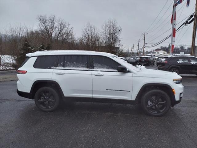 2023 Jeep Grand Cherokee L Altitude 4x4