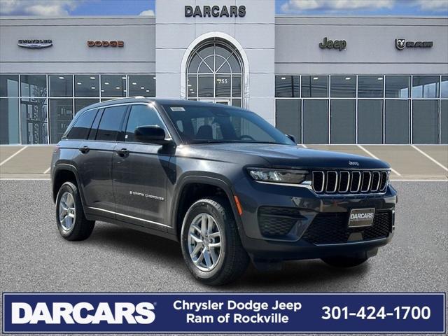 2025 Jeep Grand Cherokee GRAND CHEROKEE LAREDO X 4X4