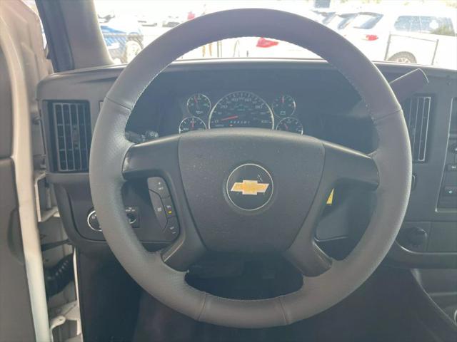2015 Chevrolet Express Cutaway 3500