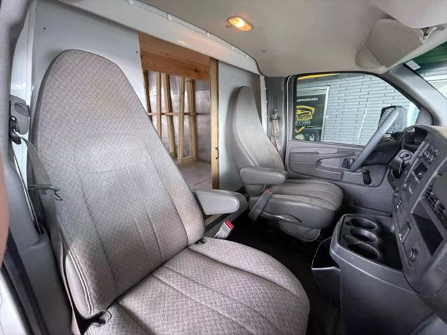 2015 Chevrolet Express Cutaway 3500