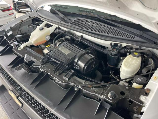 2015 Chevrolet Express Cutaway 3500