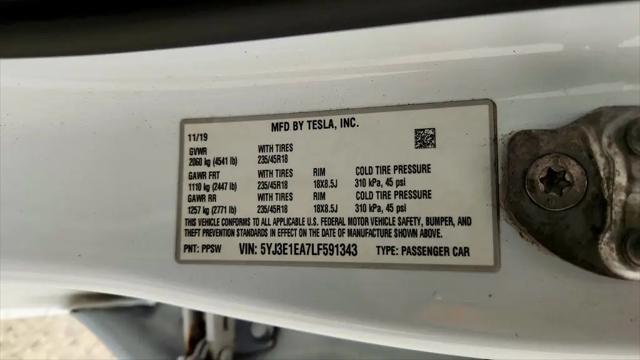 2020 Tesla Model 3 Standard Range Plus Rear-Wheel Drive