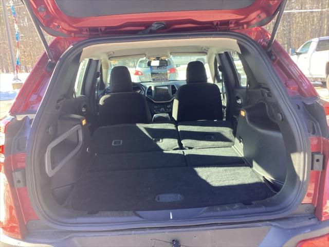 2015 Jeep Cherokee Sport