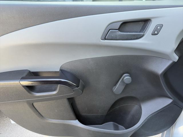 2020 Chevrolet Sonic FWD Hatchback 1FL 5-Door