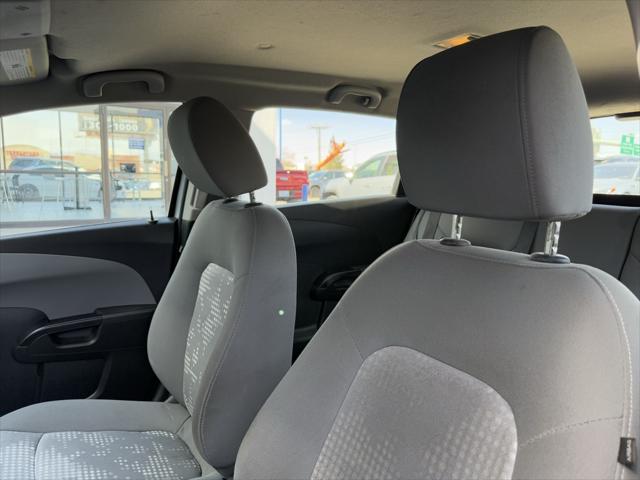 2020 Chevrolet Sonic FWD Hatchback 1FL 5-Door