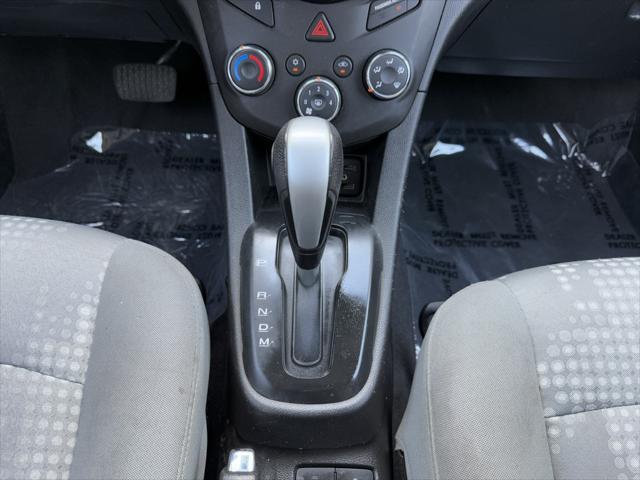 2020 Chevrolet Sonic FWD Hatchback 1FL 5-Door