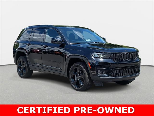 2023 Jeep Grand Cherokee Altitude 4x2