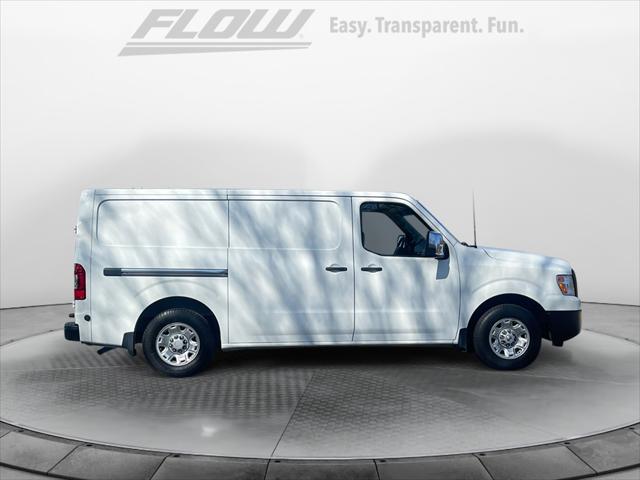 2021 Nissan 2500 SV Standard Roof V8