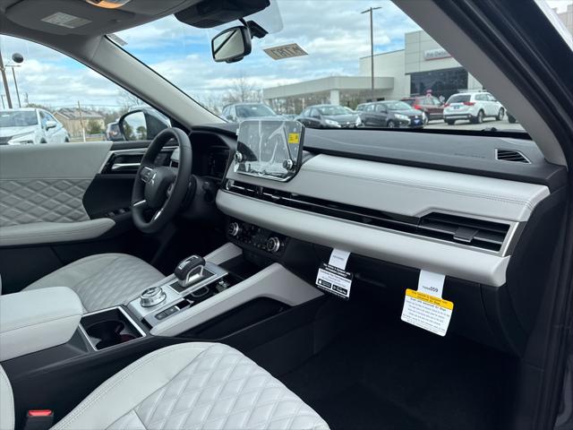2025 Mitsubishi Outlander PHEV SEL S-AWC