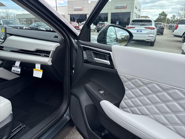 2025 Mitsubishi Outlander PHEV SEL S-AWC