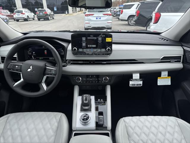 2025 Mitsubishi Outlander PHEV SEL S-AWC