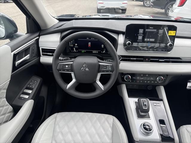 2025 Mitsubishi Outlander PHEV SEL S-AWC