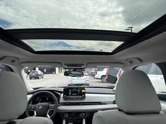 2025 Mitsubishi Outlander PHEV SEL S-AWC