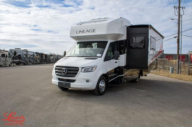 2025 Mercedes-Benz Sprinter 4500 Chassis Standard Roof 4-Cyl Diesel HO